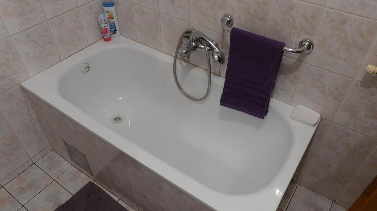 Apartment Krsta Újvidék Kültér fotó